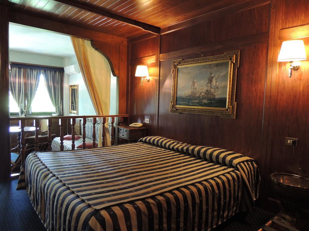 Country Relais I Due Laghi Villa Anguillara Sabazia Oda fotoğraf