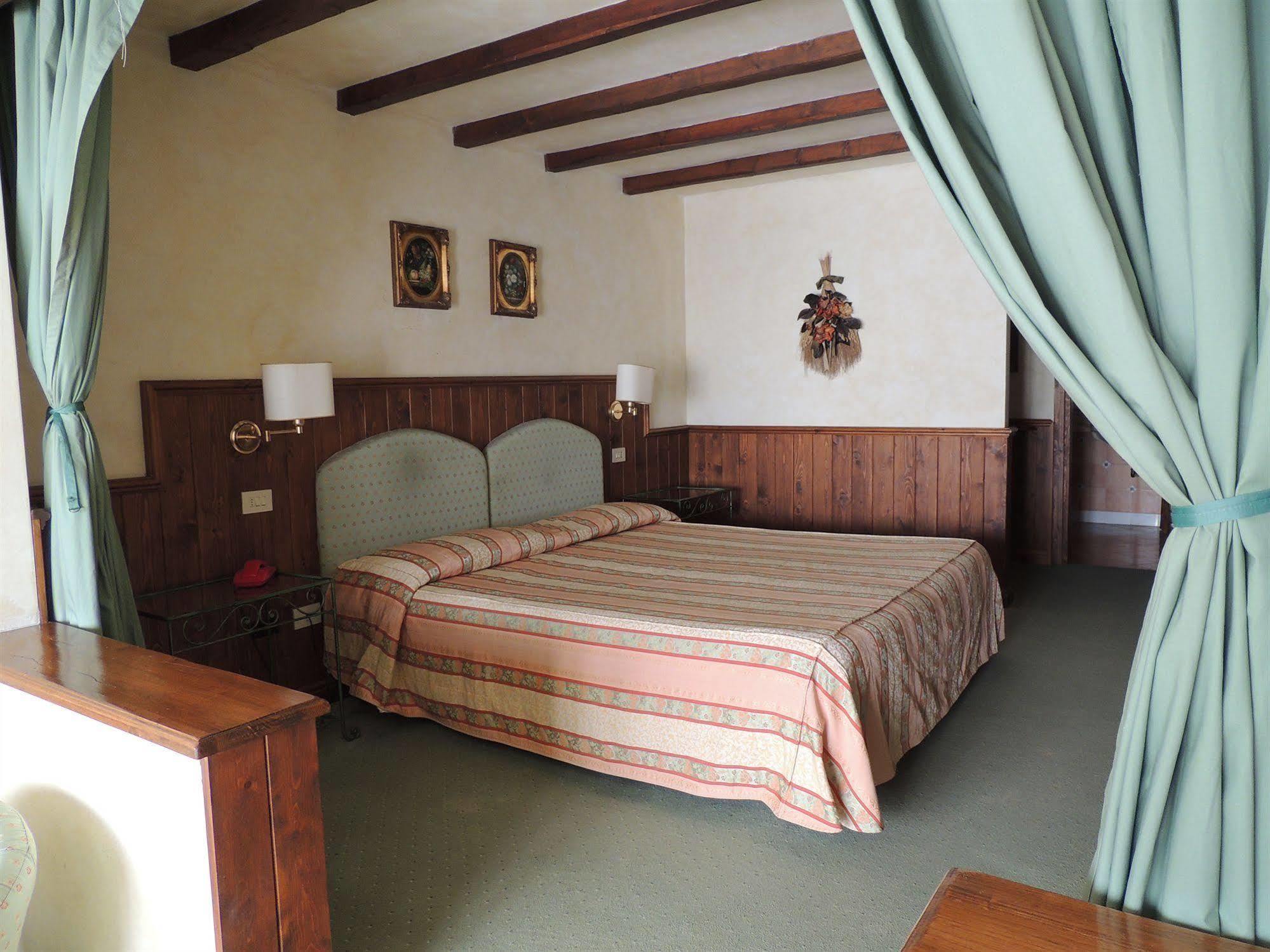 Country Relais I Due Laghi Villa Anguillara Sabazia Dış mekan fotoğraf